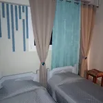Apartamento Alora House 2 *