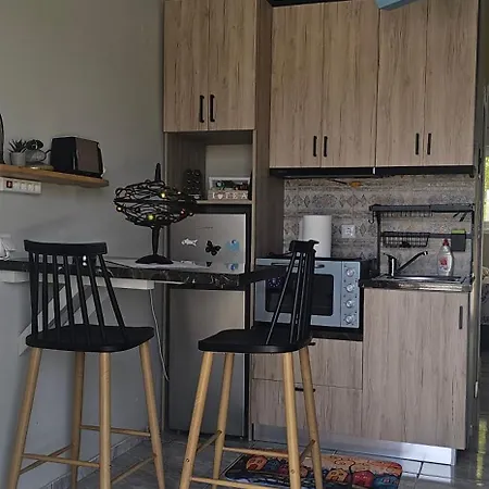 Alora House 2 Apartman Kéfalosz
